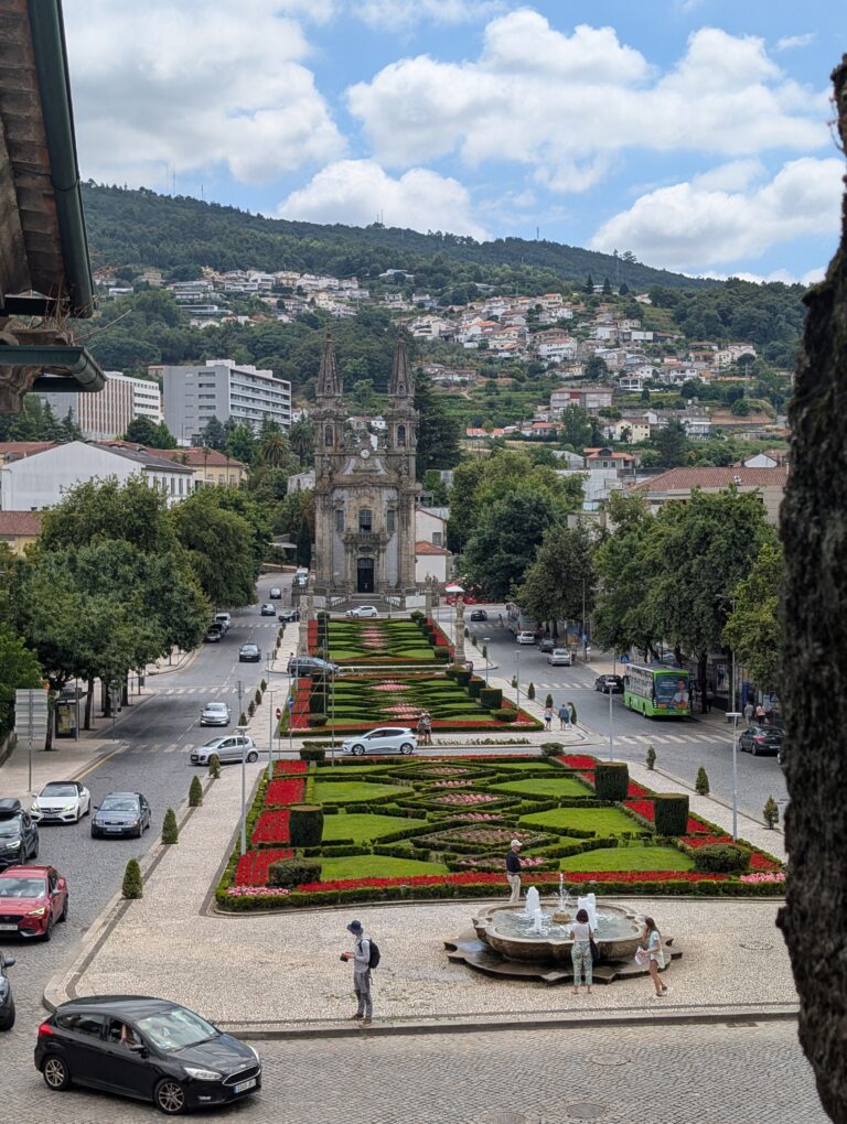 Read more about the article Road Trip to Guimarães